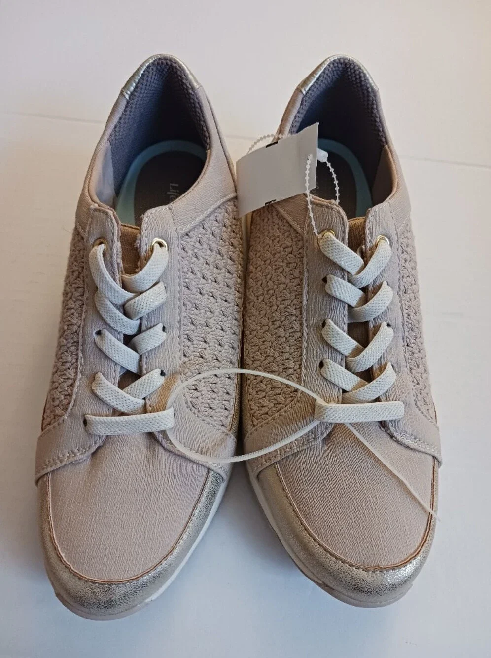 LifeStride Recover Sneakers Eggnog BZees Air Step Metallic Knit Women 8.5  New
